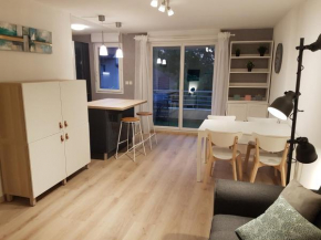 App contemporain T2 48m2 avec parking privé - 5 min centre
